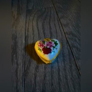 Vintage floral heart shaped porcelain jewelry box